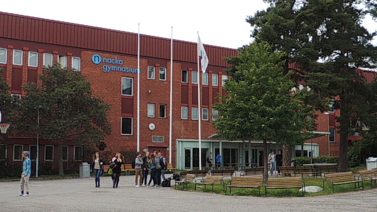 Gymnasium школа героев. 3 Средняя школа Паневежис. Gymnasium новая Рига. Kungsholmens Gymnasium выпуск 2014 года.